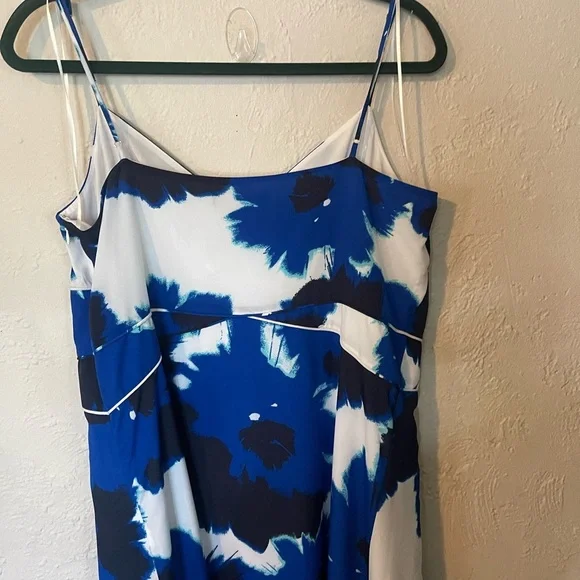 Banana Republic Maxi NWT Floral Blue and Black Dress - Picture 8 of 9